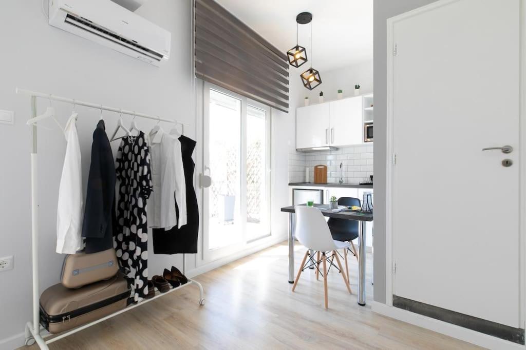 Luminous Studio In Plaka, Next To Syntagma أثينا المظهر الخارجي الصورة