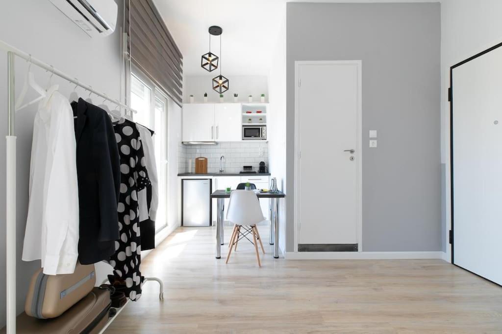 Luminous Studio In Plaka, Next To Syntagma أثينا المظهر الخارجي الصورة